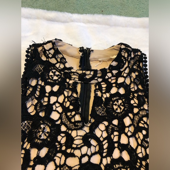 NWT Blu Pepper Women’s Lace Mini Formal Dress - Picture 9 of 16